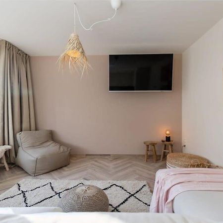 Alejandro - Lovely 2 Bedroom Apartment In Ostende Exterior foto